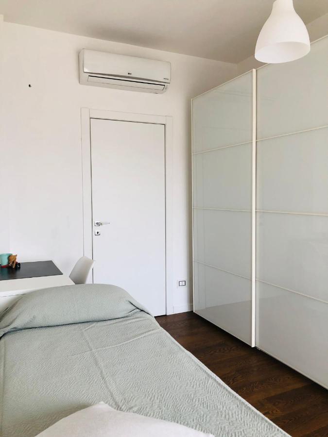 Morivione Apartment - Bocconi Free Parking Milão Exterior foto