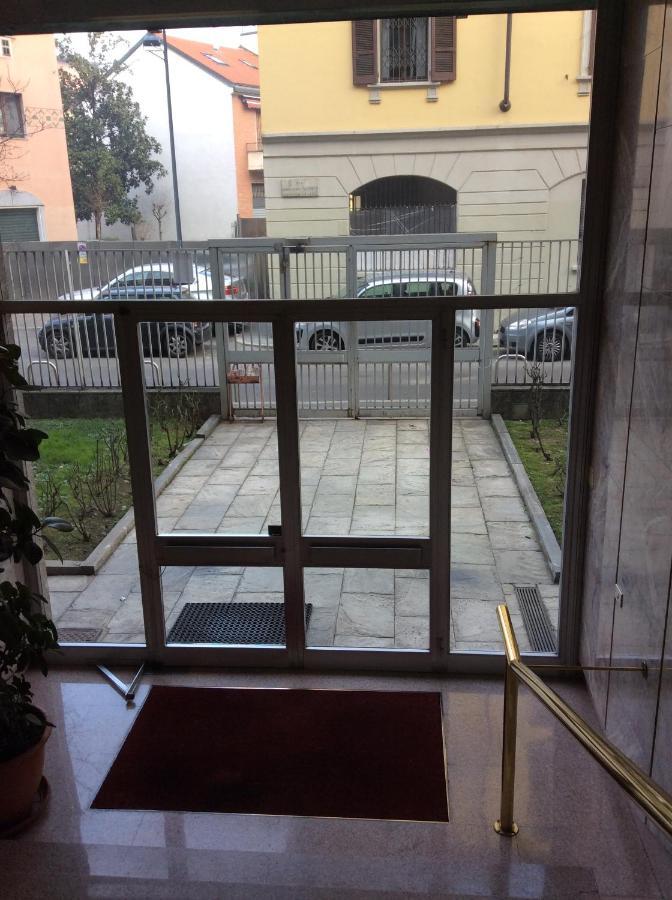 Morivione Apartment - Bocconi Free Parking Milão Exterior foto