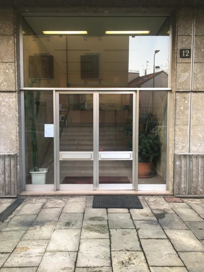 Morivione Apartment - Bocconi Free Parking Milão Exterior foto